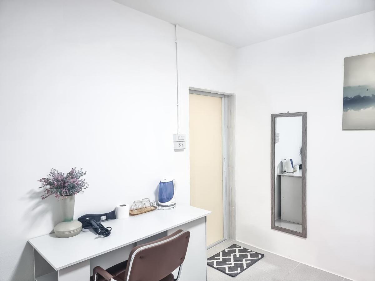 The Zai Apartment Ban Krathum Lom Dış mekan fotoğraf